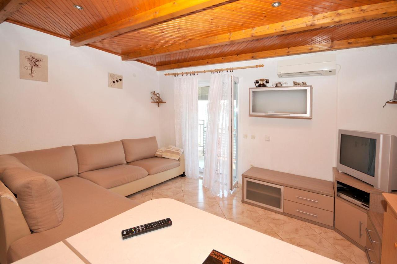 Apartman Elena Трогір Екстер'єр фото